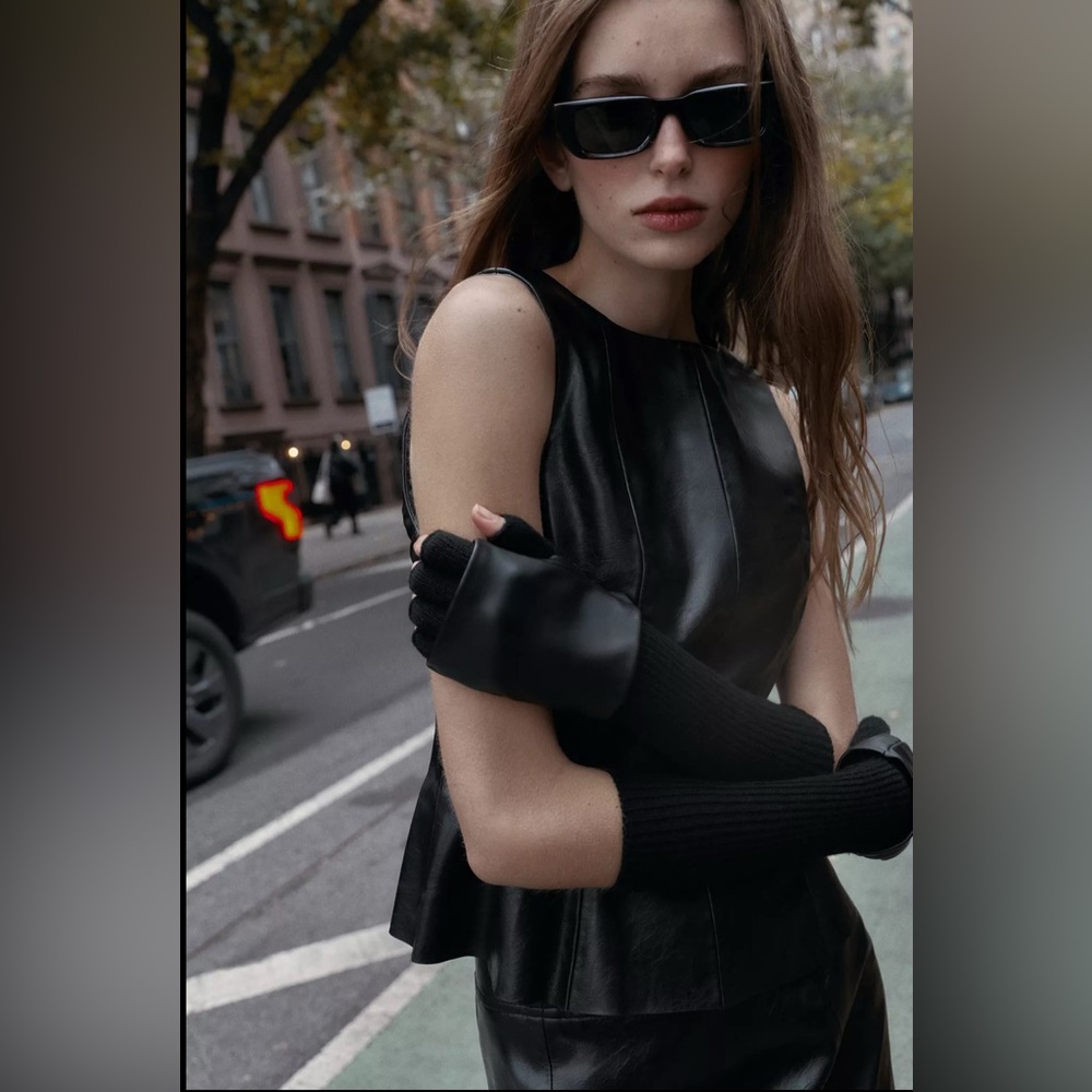 Zara Black Long  Faux Leather Fingerless Gloves - Size Medium NWT
